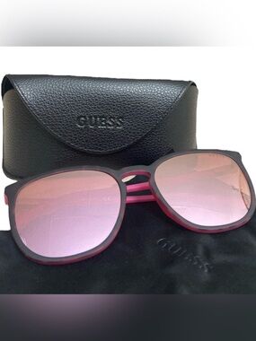 🌟Guess Pink Mirrored Sunglasses